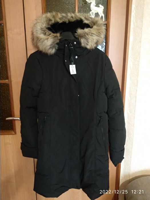 Пуховик зимовий  ZARA