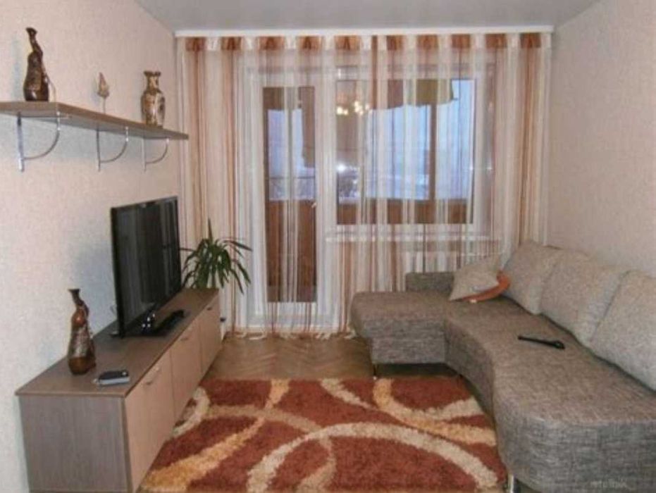 Помощь с проживанием 1ком.пр.Правды