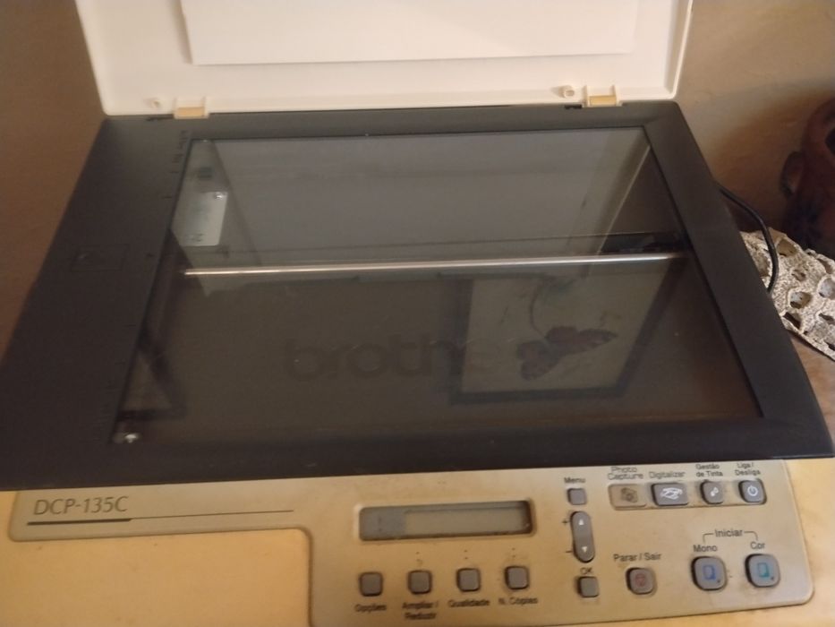 Vendo impressora brother a funcionar