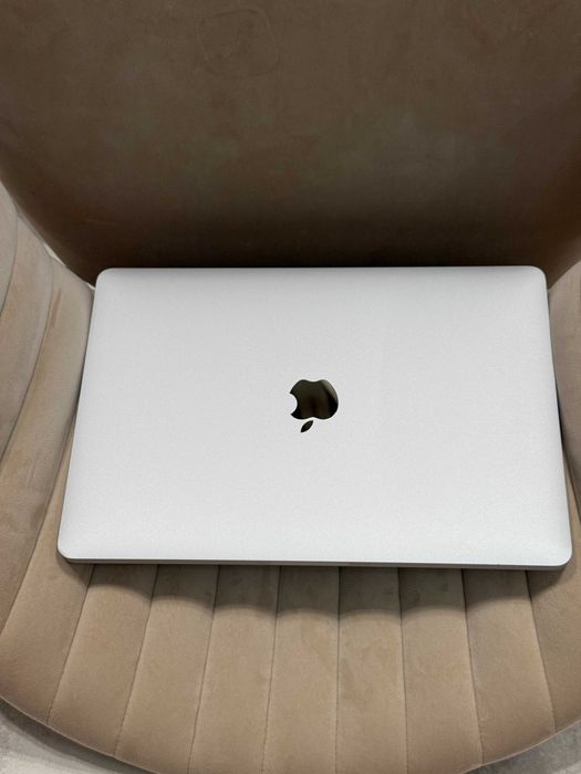 УНІКАЛЬНИЙ Ноутбук MacBook Pro 13 2020 16 Ram 1024 Gb touch bar 1 TB