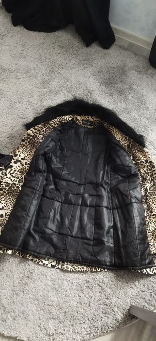 Польто  леопард  44 р