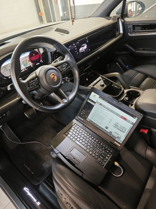 Porsche Audi VW калібровка радарів асистентів