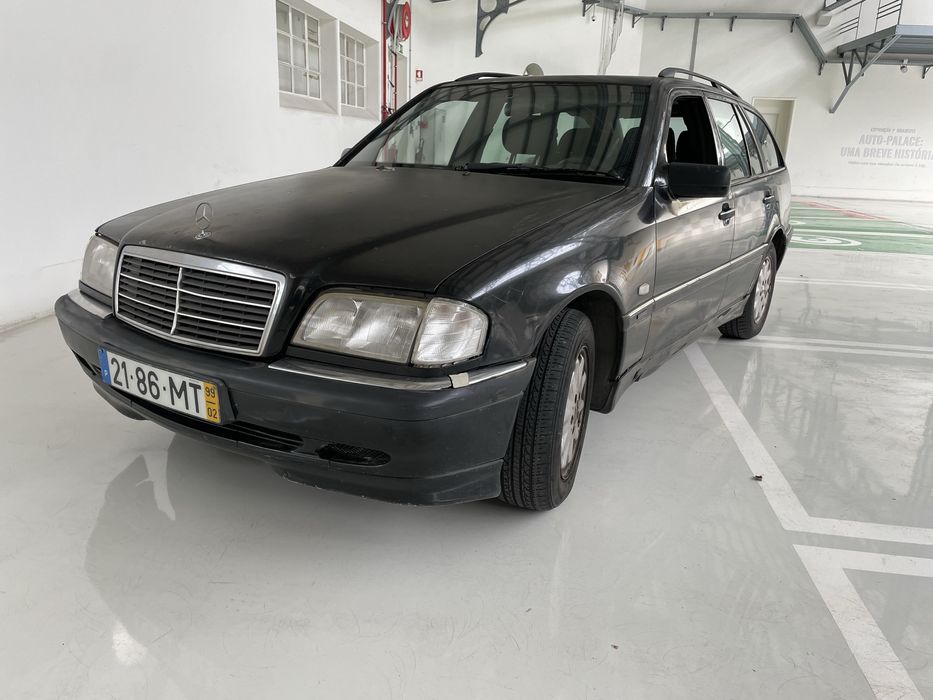 Mercedes carrinha c 180