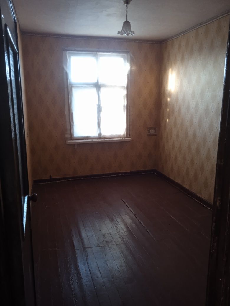 Продам 2х кімнатну квартиру.