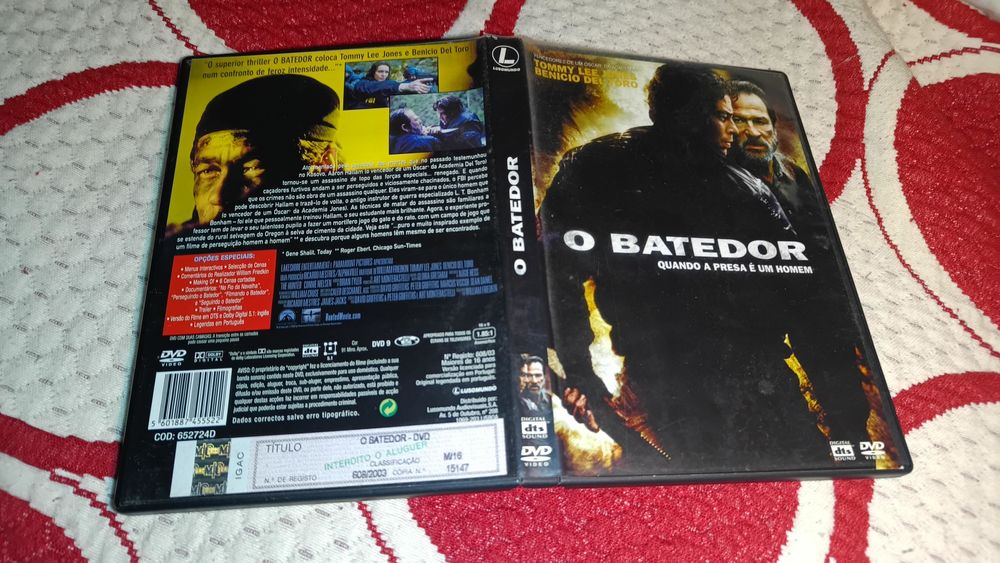 O batedor_Tommy Lee Jones
