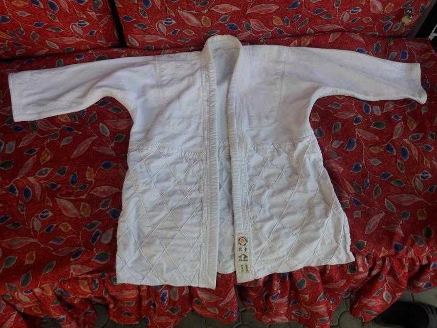 Кимоно курточка, б/у, белого цвета