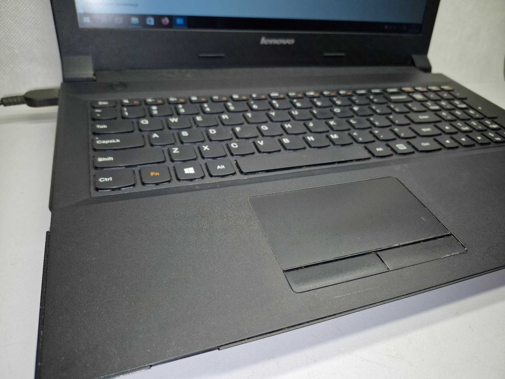 Laptop Lenovo B50-45 8/500 GB Win 10; Madej S.C. Igielna Jasło