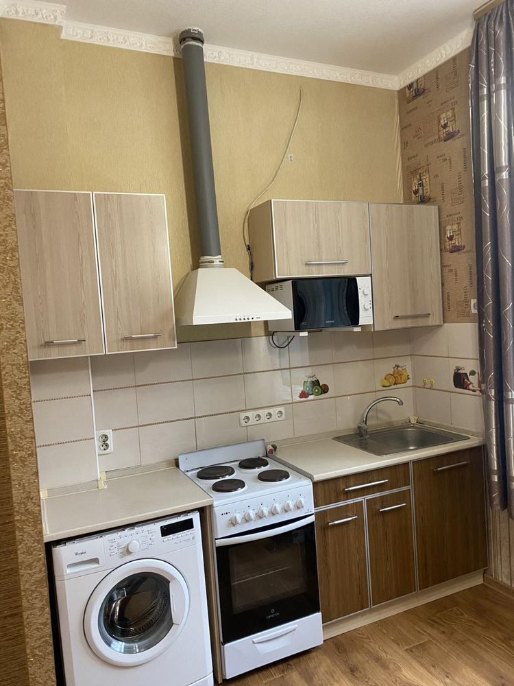 ‼️ Продам 1к 35м2 метро Защитников Украины, есть видео‼️