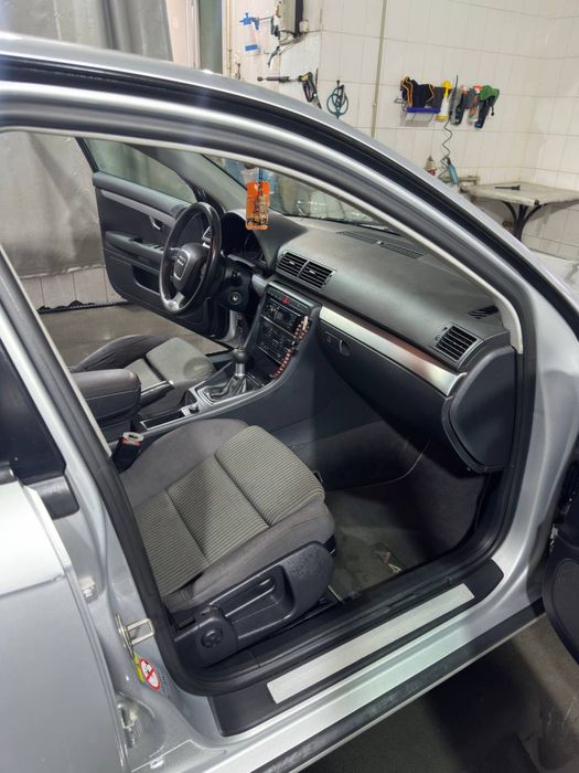 Продам Audi A4 B7 s-line 2.7 tdi