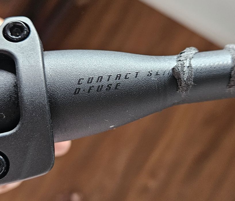 Guiador Giant SL D-Fuse Aero