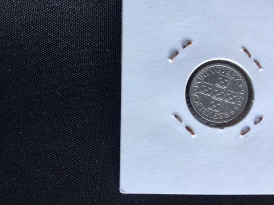 Moeda rara eixo deslocado