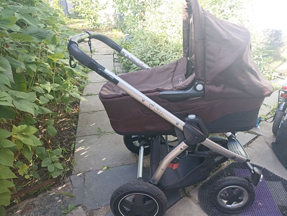 Продам дитячу коляску Maksi Corsi