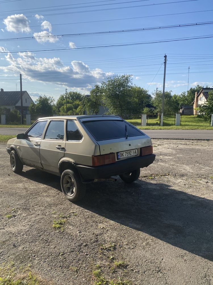 Продам Ваз 21009