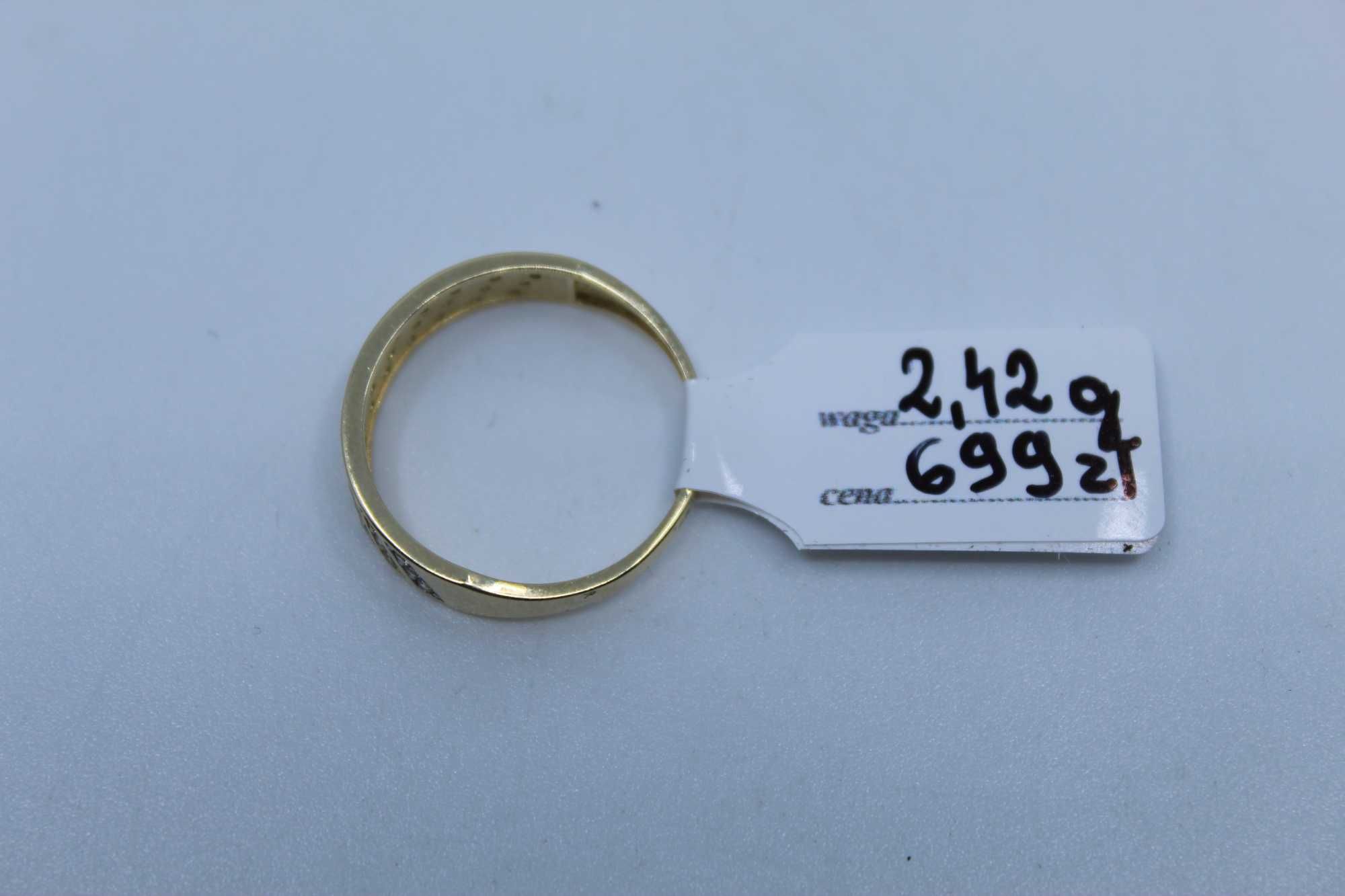 Złoto/Złoty pierścionek 585 14K 2,42 gram rozmiar 17 Nowy Okazja