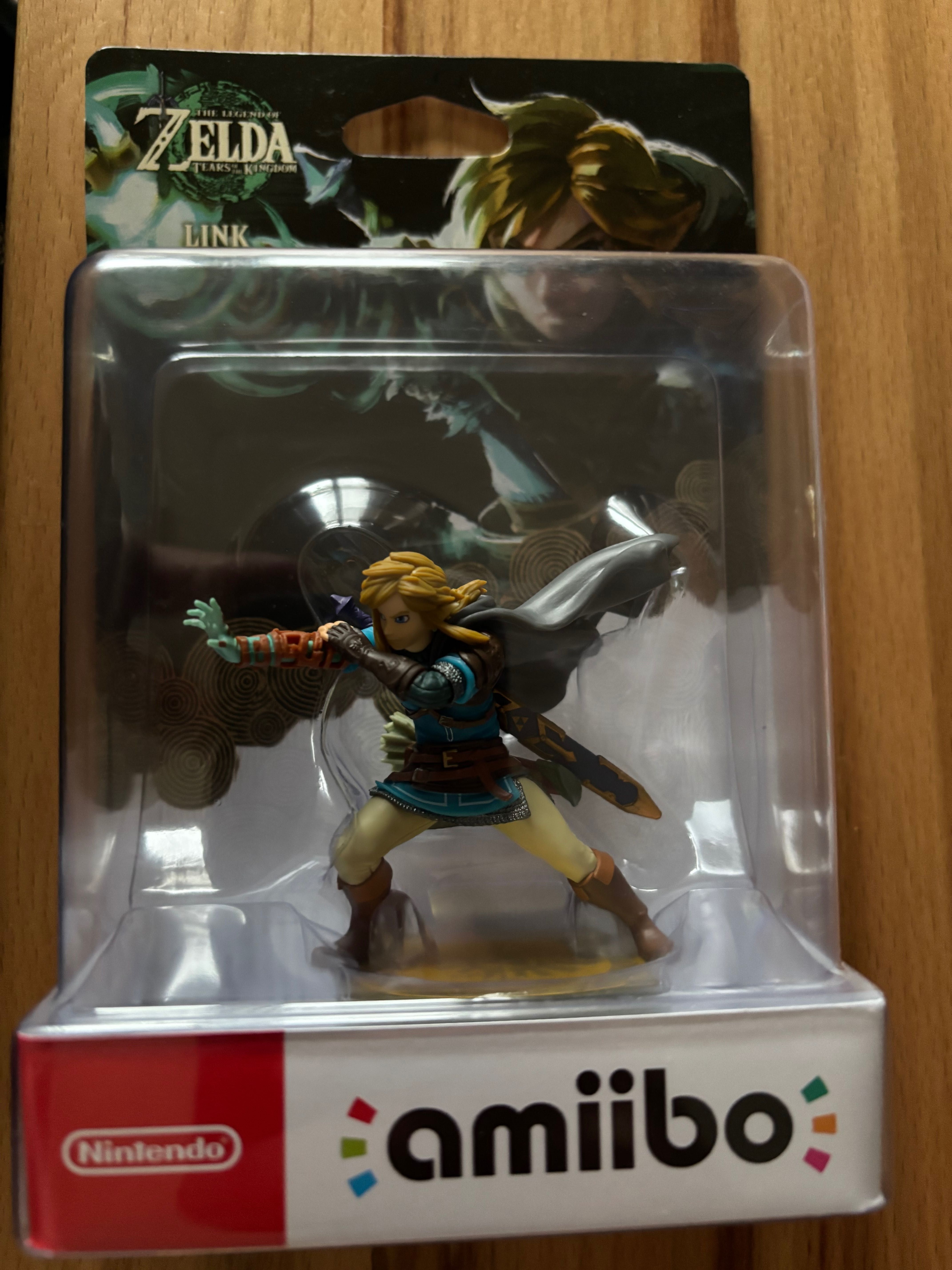 Tears of the kingdom Link - Amiibo