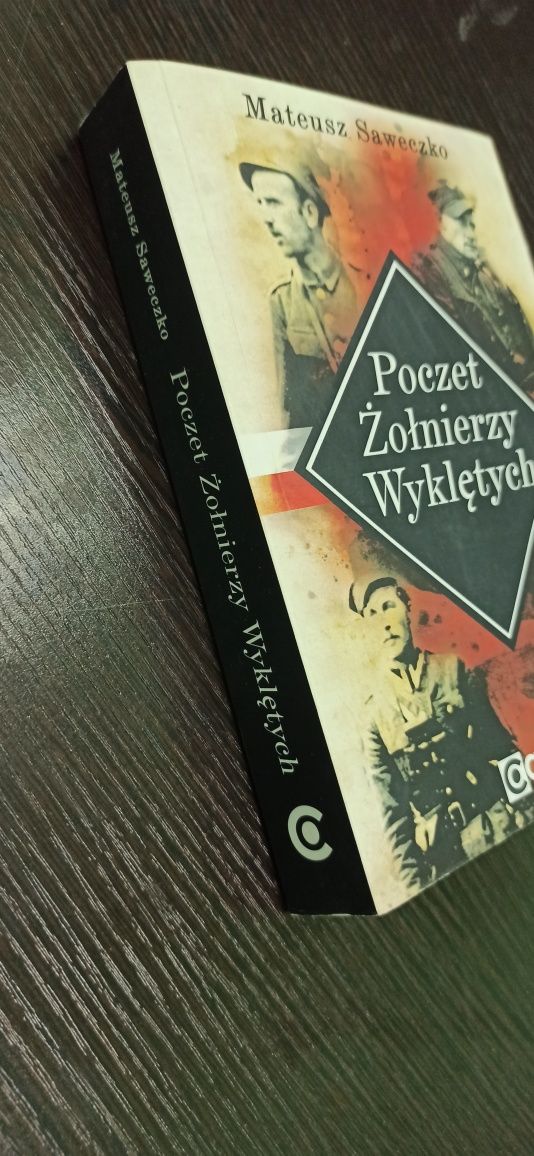 Poczet żołnierzy wyklętych - Mateusz Saweczko - Tanio nowa