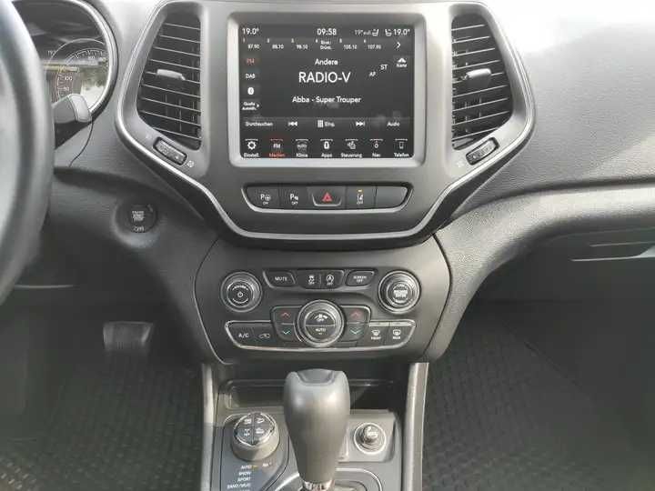 Jeep Cherokee 2020 року Trailhawk