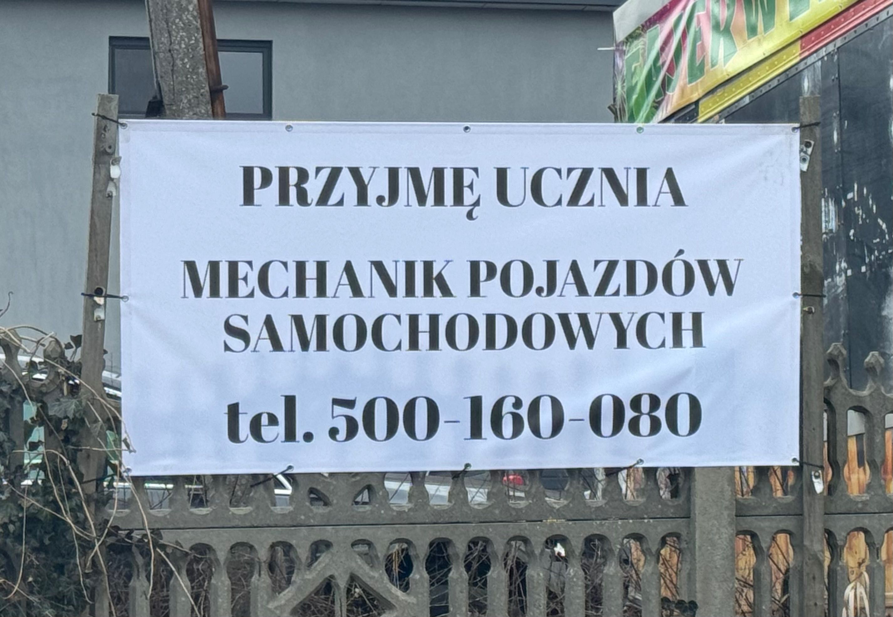 Uczeń Mechanik Pojazdów Samochodowych