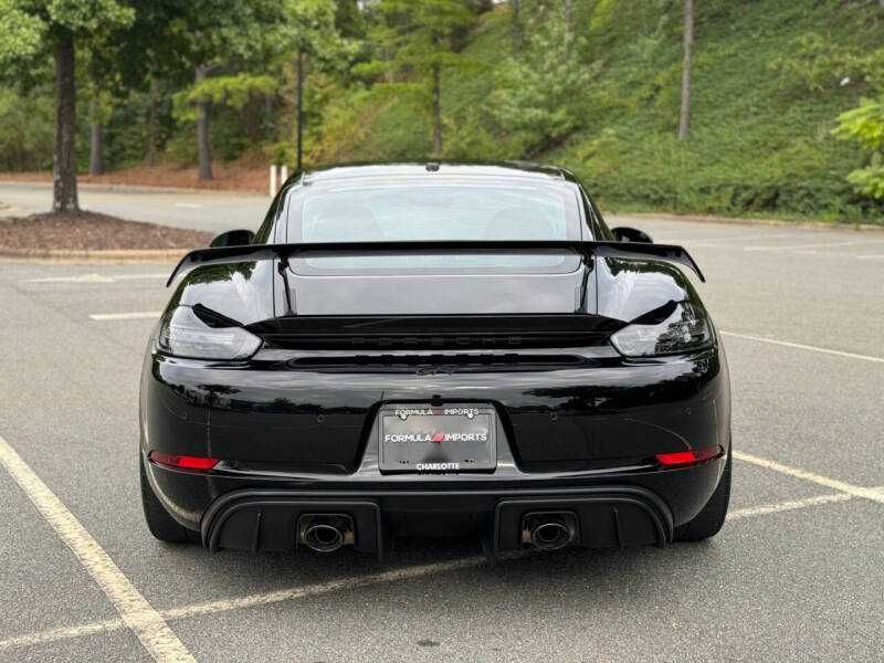 2020 Porsche 718 Cayman GT4