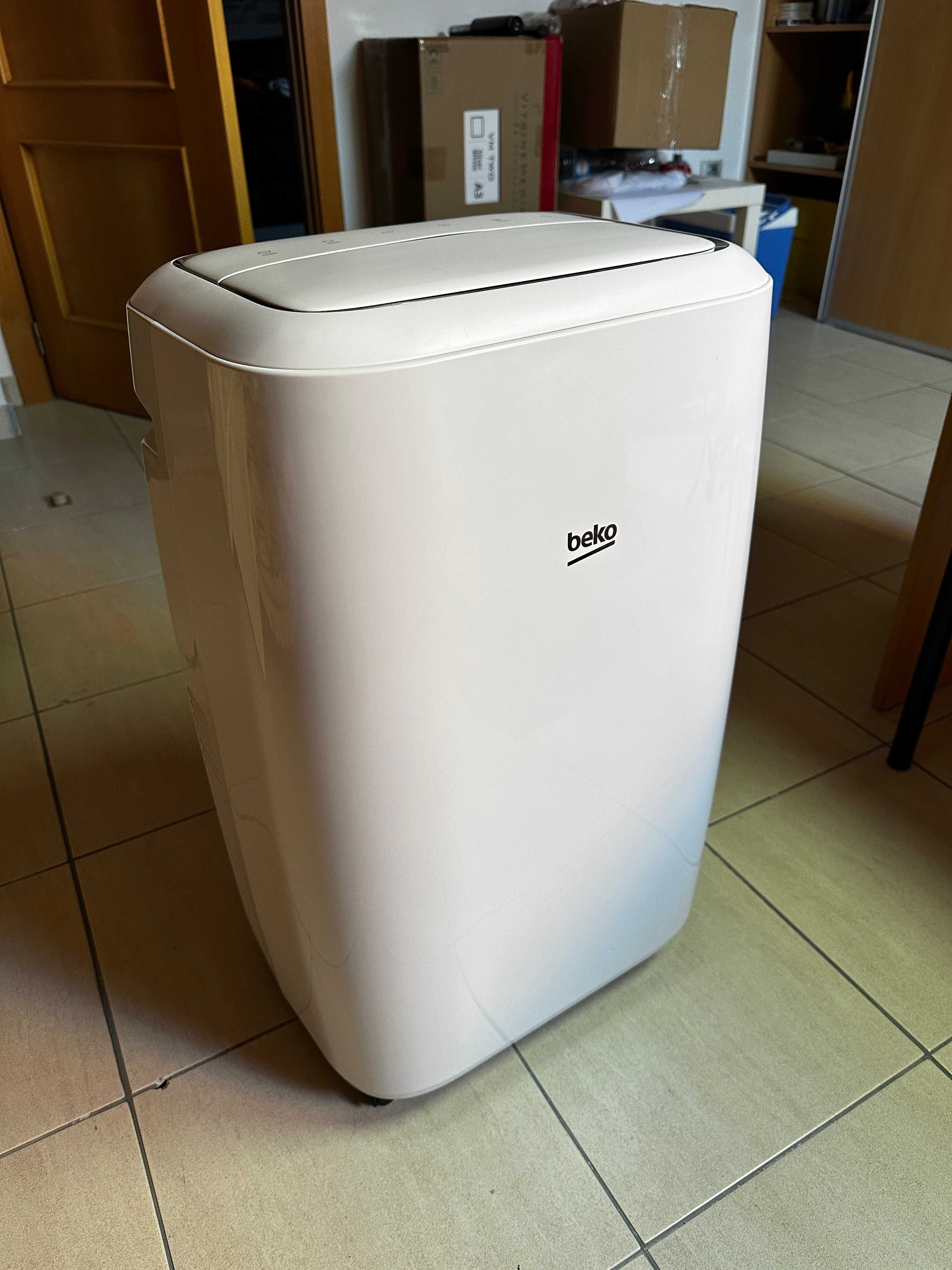 Ar Condicionado Portátil Beko BP112H c/ WI-FI 12000 BTU