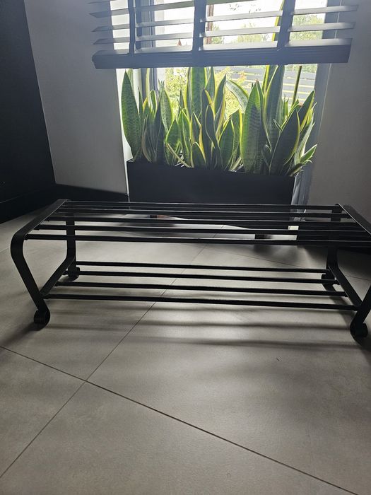 Metalowa półka na buty ikea