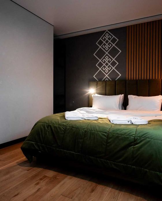 Продається котедж у центрі Буковеля з дизайнерським ремонтом