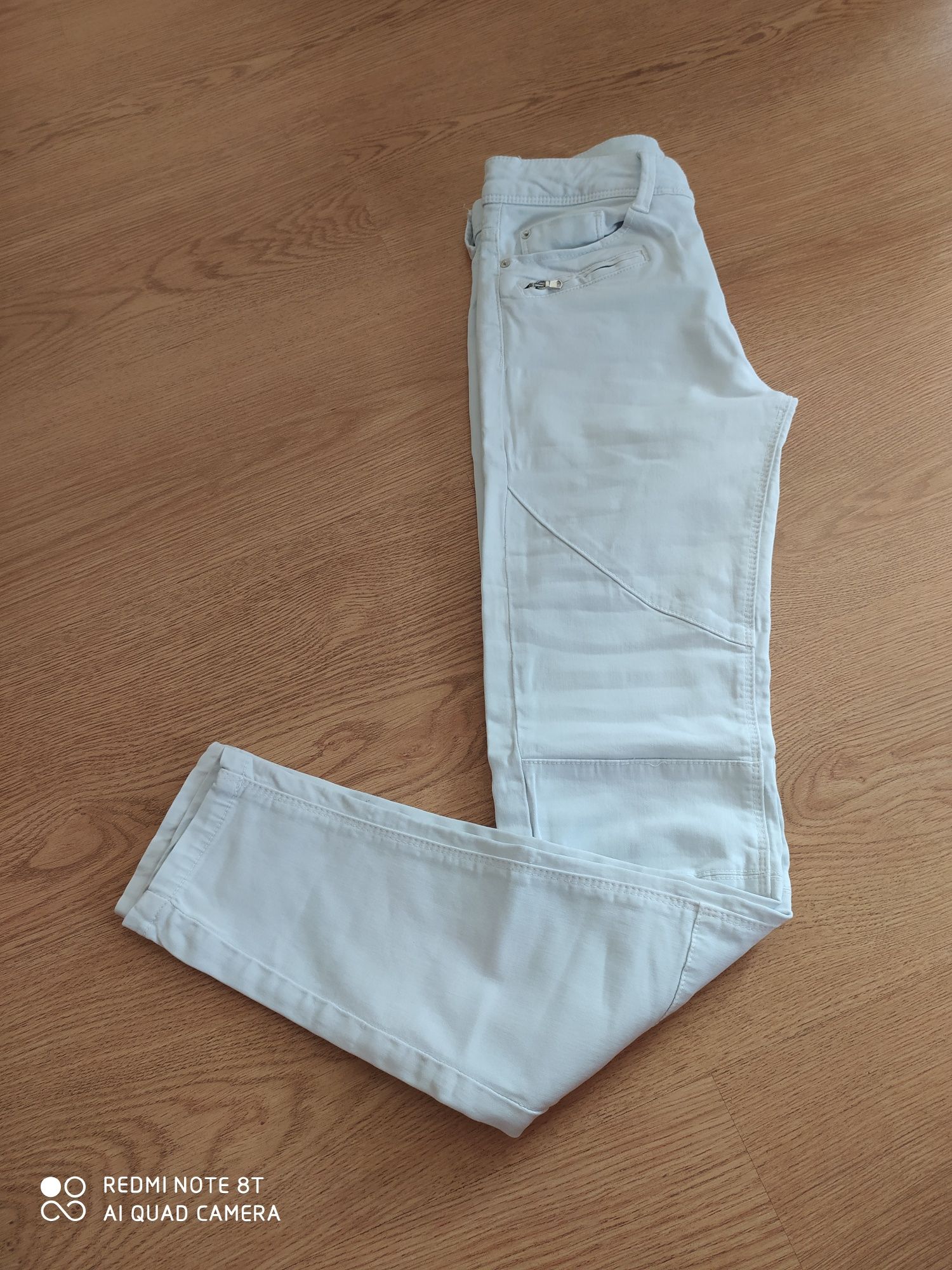 Spodnie jeans jeansy rurki Bershka xxs 32