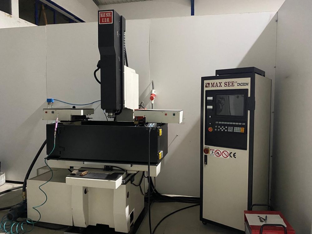 Vendo edm - CNC .