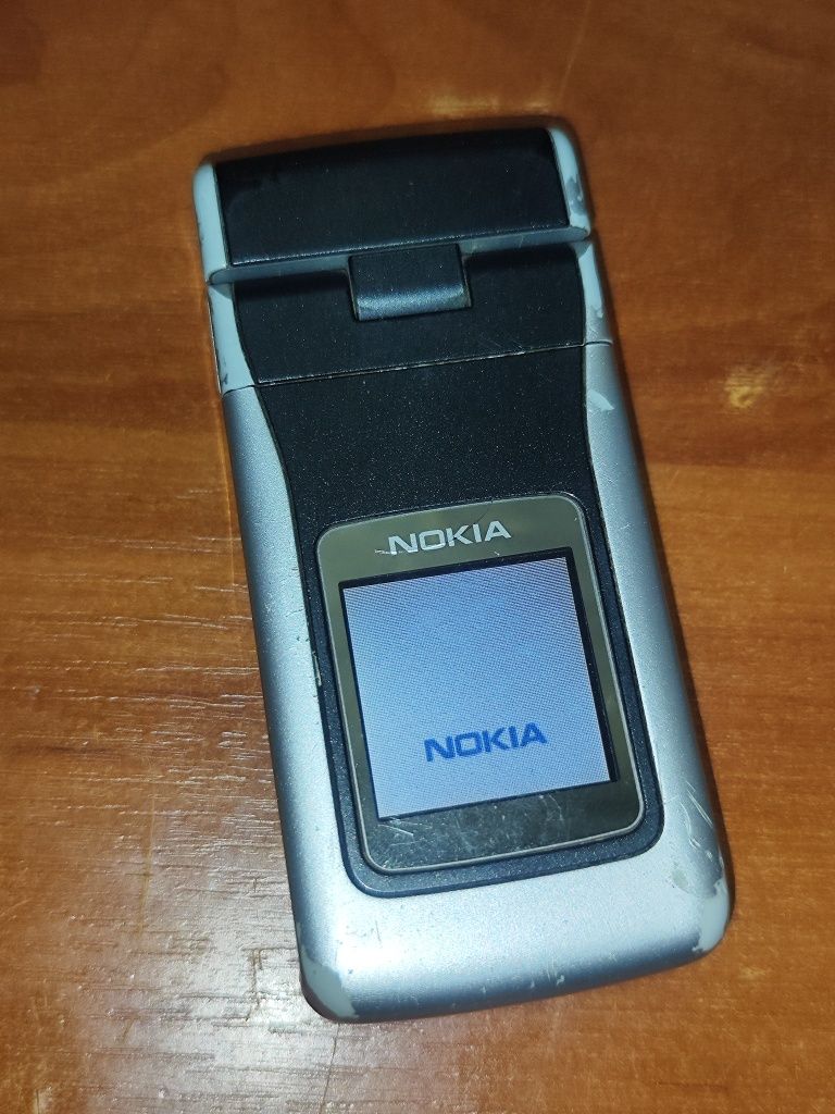 Продам телефон nokia N90