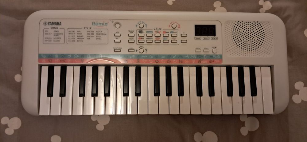 Teclado Yamaha PSS E 30 Infantil