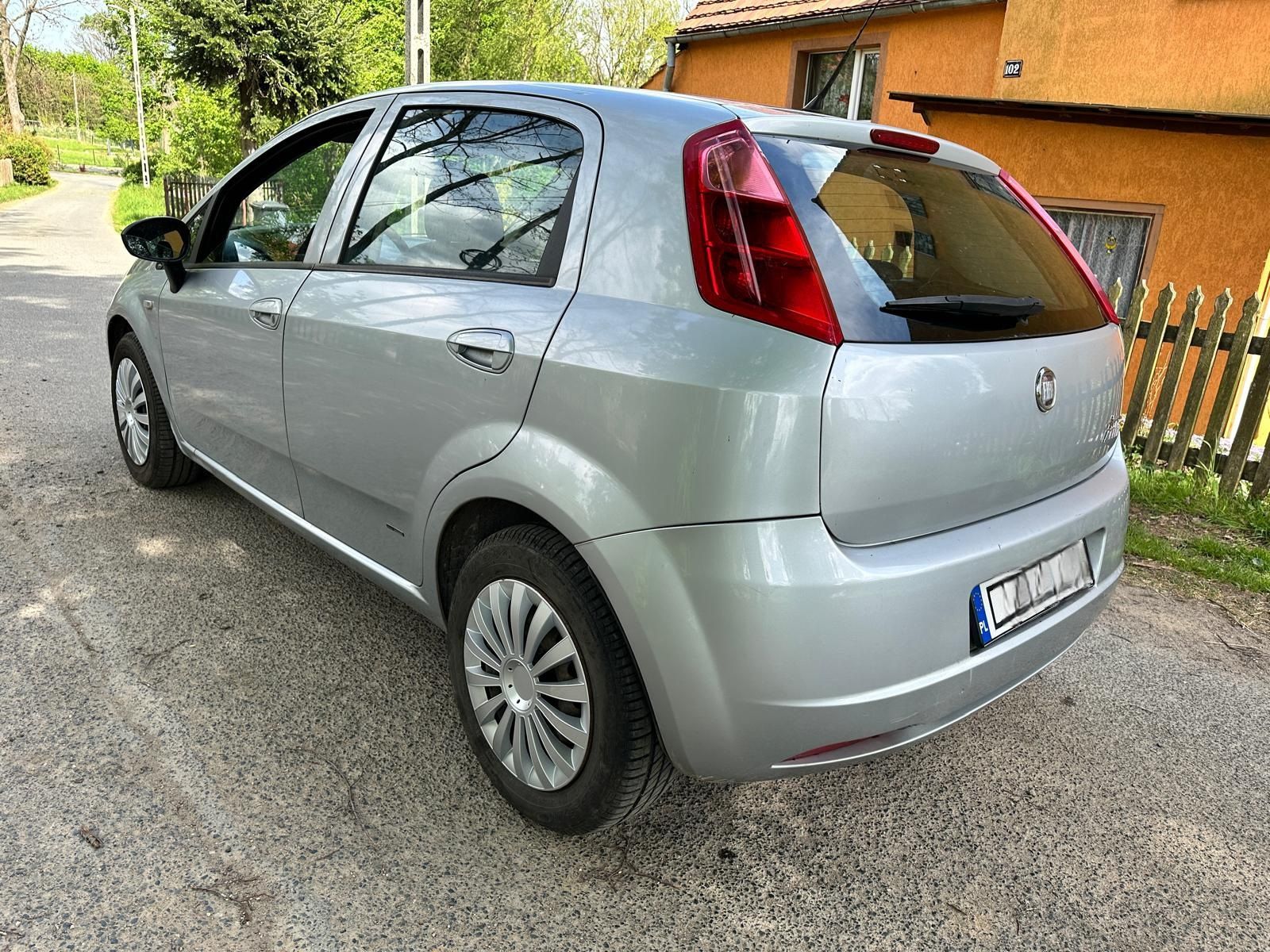 Fiat Punto 1,3 diesel salon pl