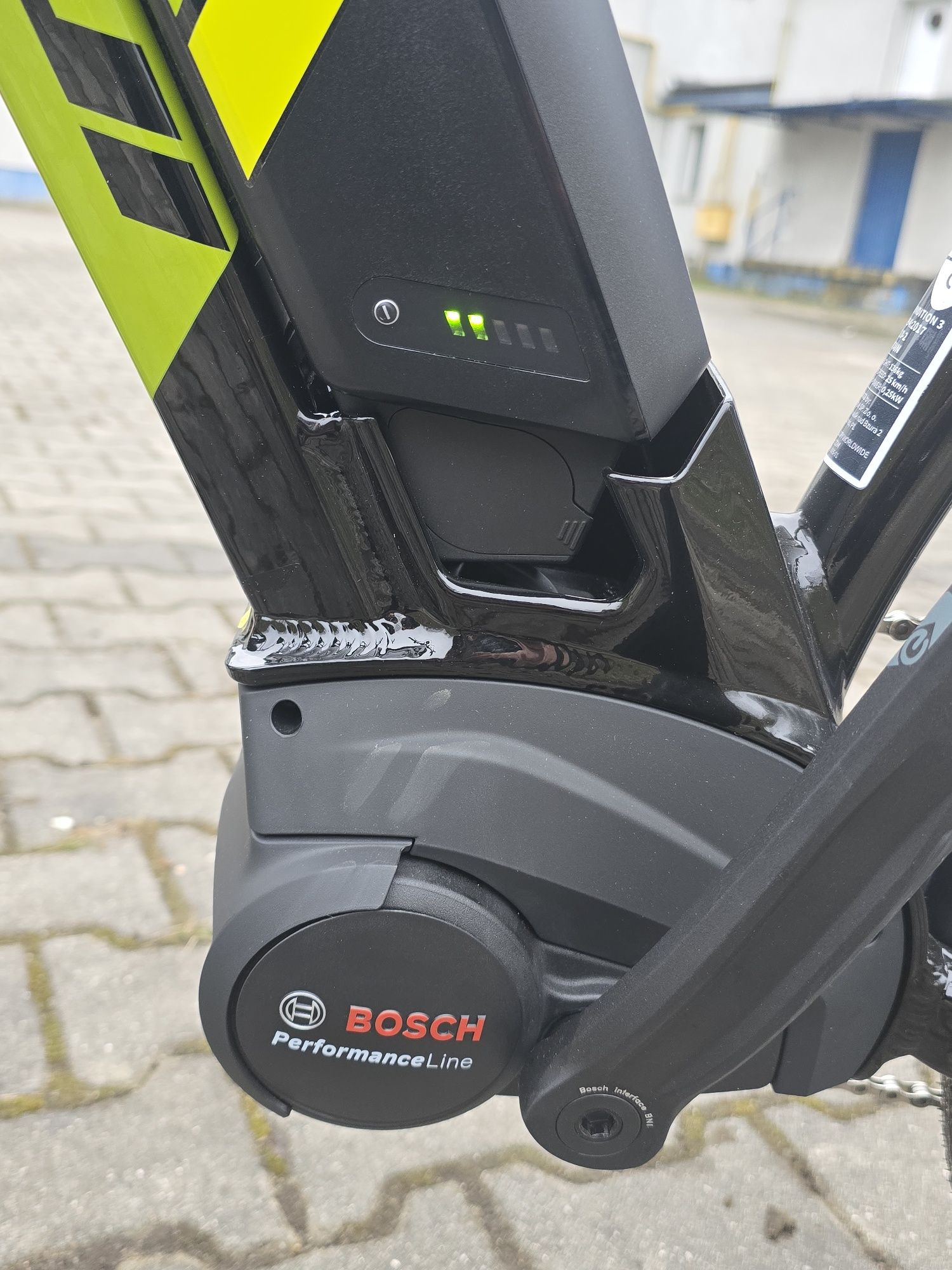Rower elektryczny Fuji Ambient 29 EQP Bosch Hydraulika