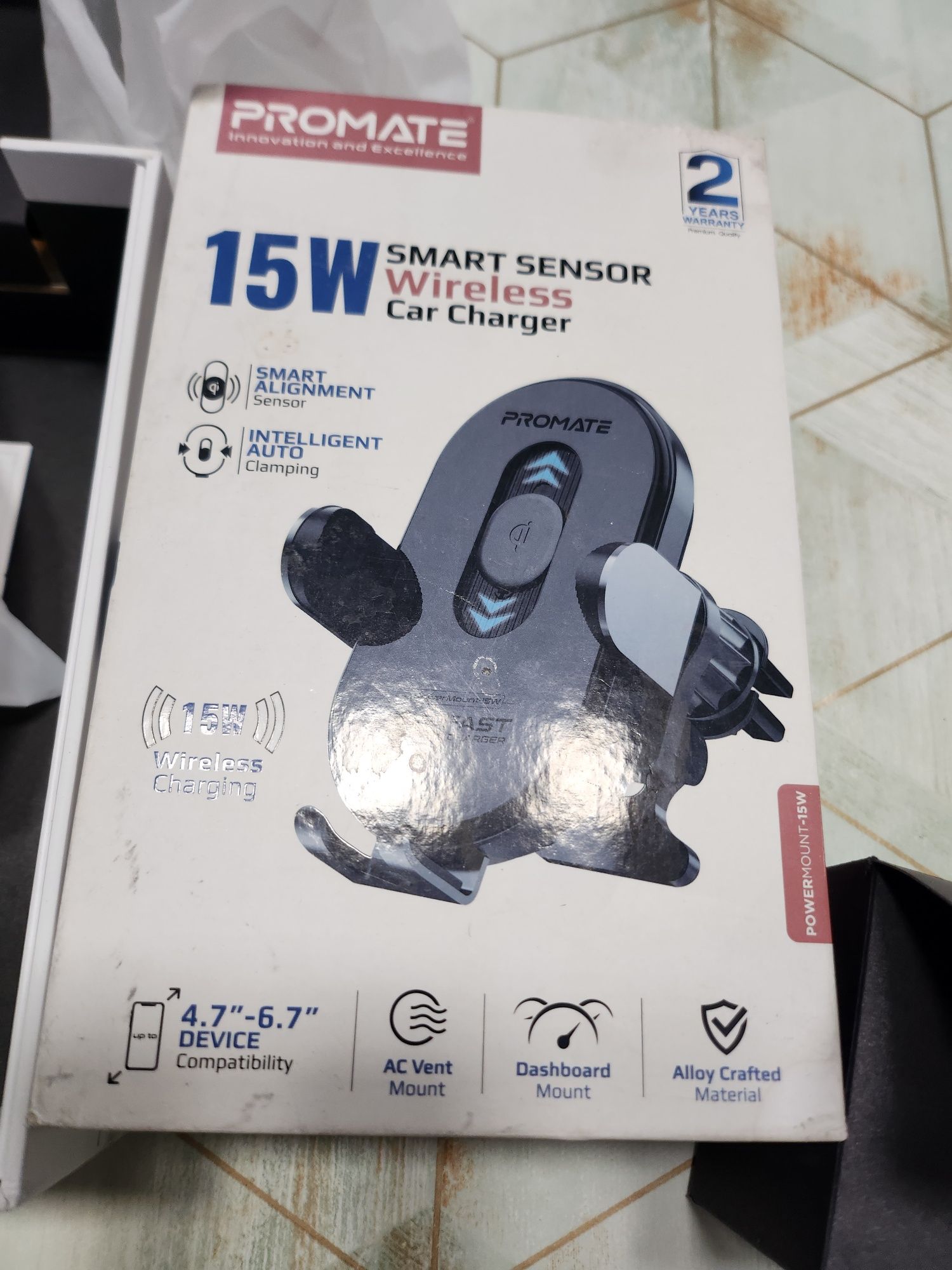 Беспроводное зарядное устройство Promate PowerMount для flip sumsung