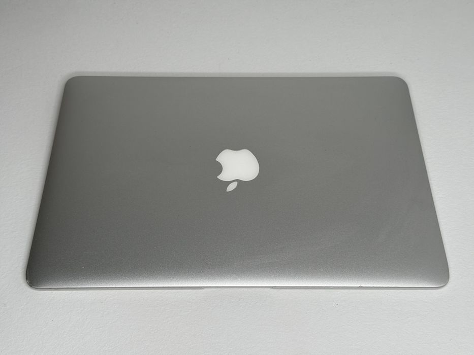 MacBook Air 13 (A1466) - 2013 - i5/4GB/128GB - faktura VAT 23%