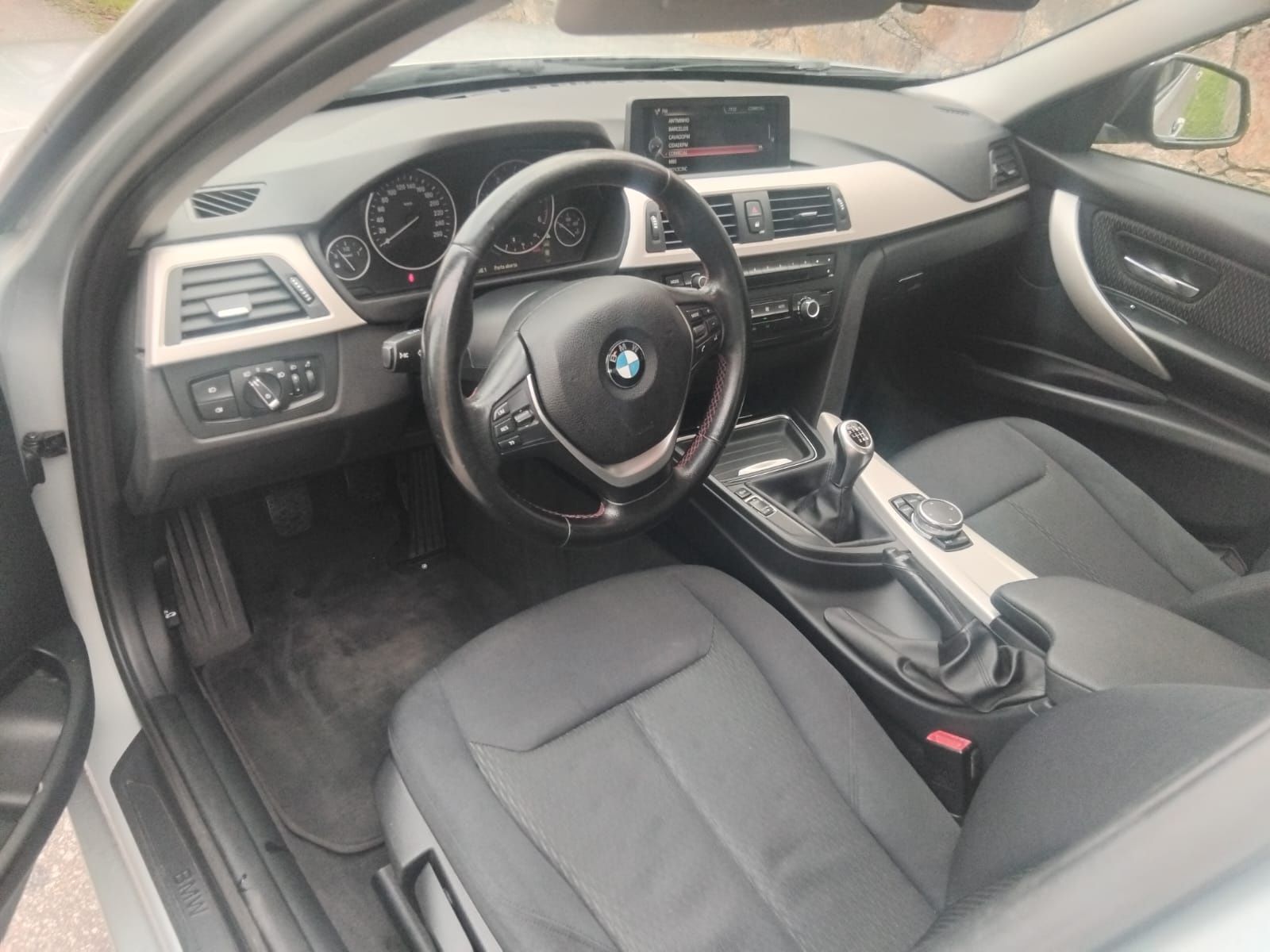 BMW 318 Xdrive..