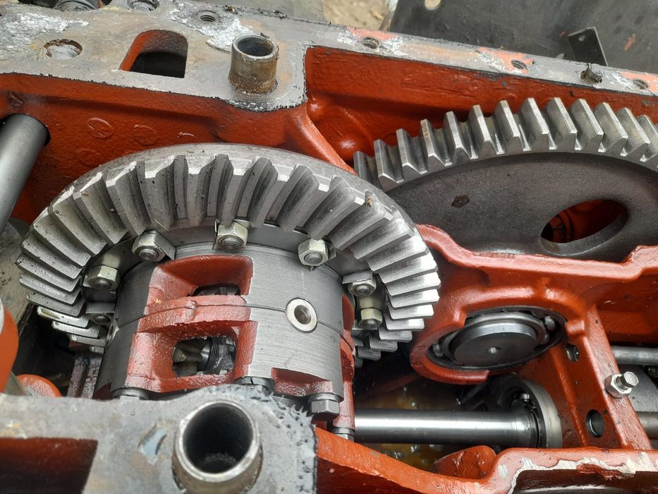 Mechanizm różnicowy atak obudowa pochwa mtz belarus pronar