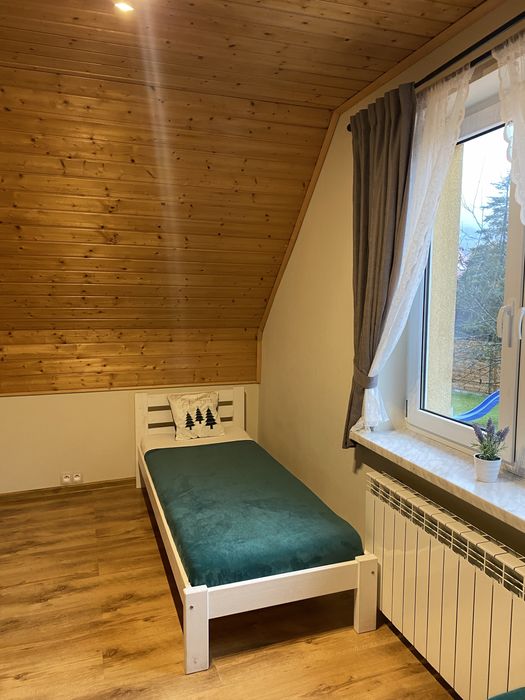 Rama łóżka- drewno kolor bialy , 80x 200