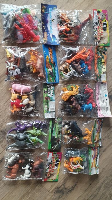 Набір звірів, набір динозаврів, набір диких тварин