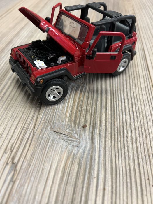 Siku 1:32 jeep, kład