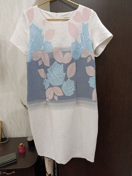 Продам жіночі сукні