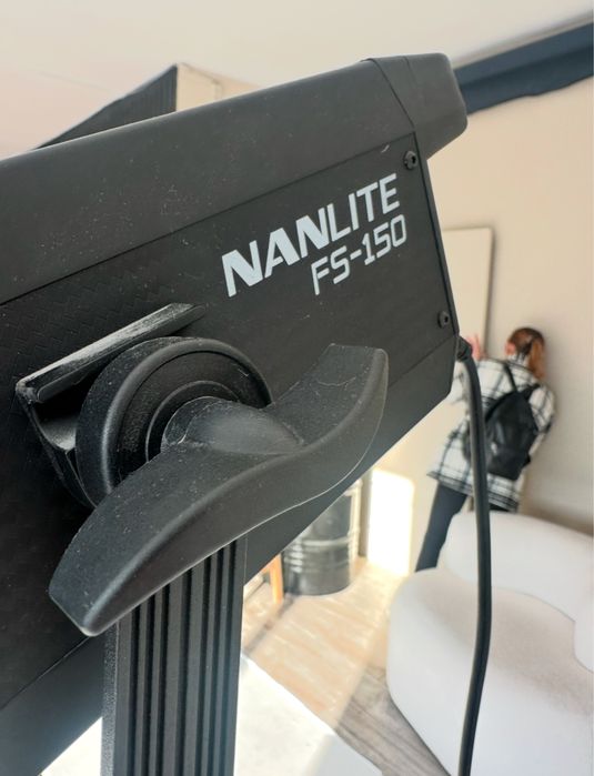Постійне світло Nanlite FS-150 LED AC Monolight