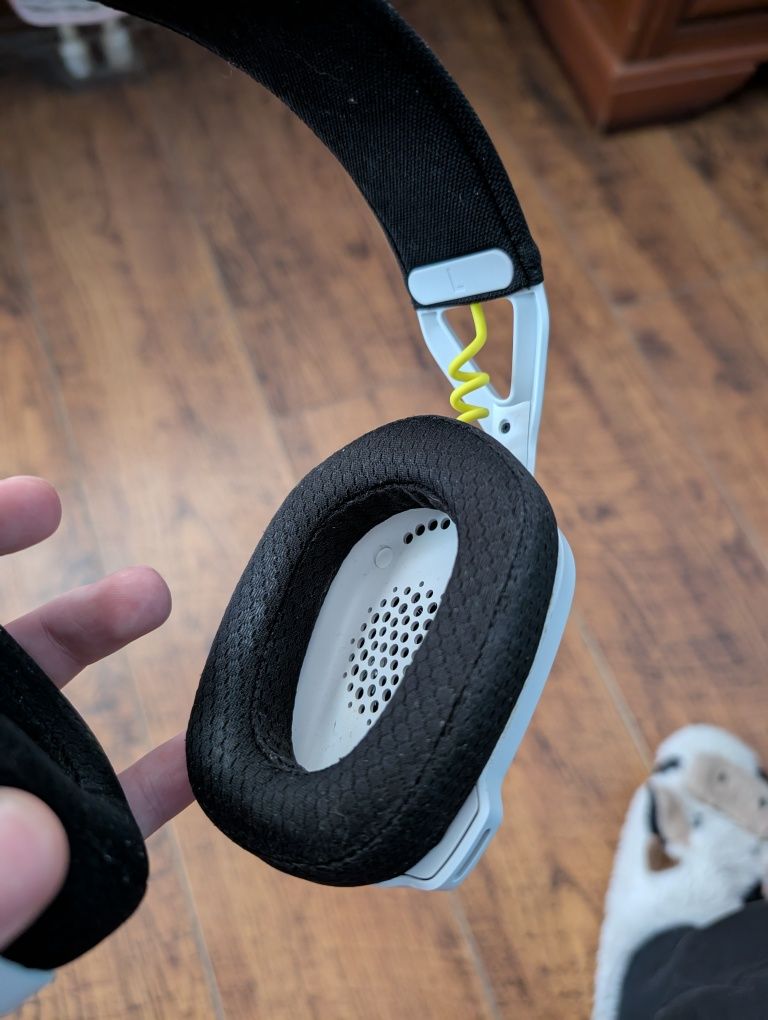 Безпровідні навушники Logitech G435