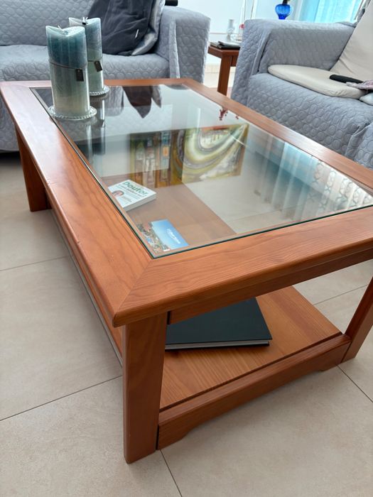 2 mesas apoio sala em pinho mel