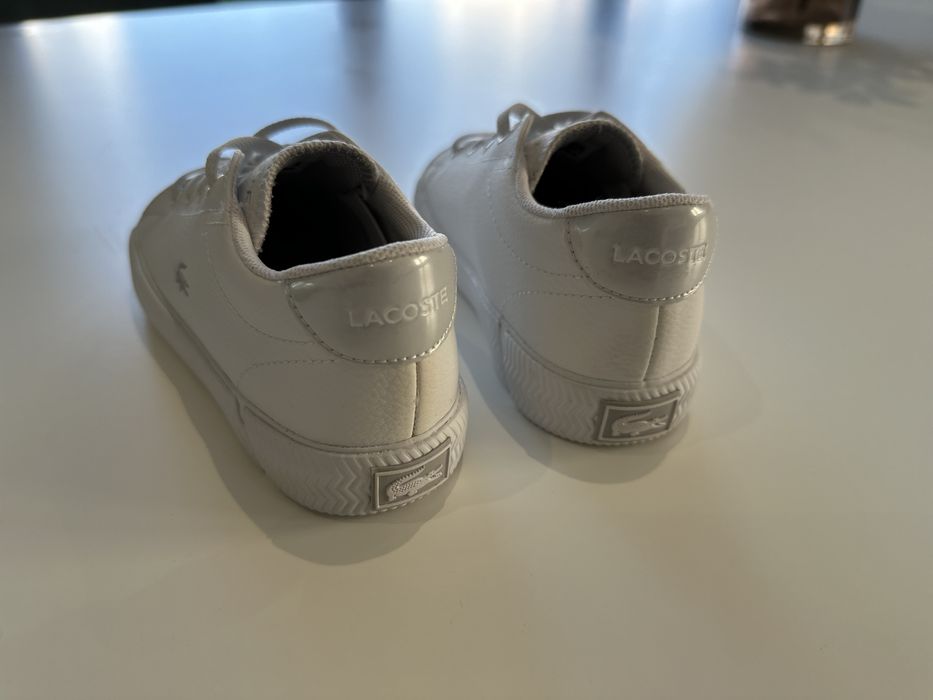 Ténis Lacoste Criança NOVOS (nunca usados)