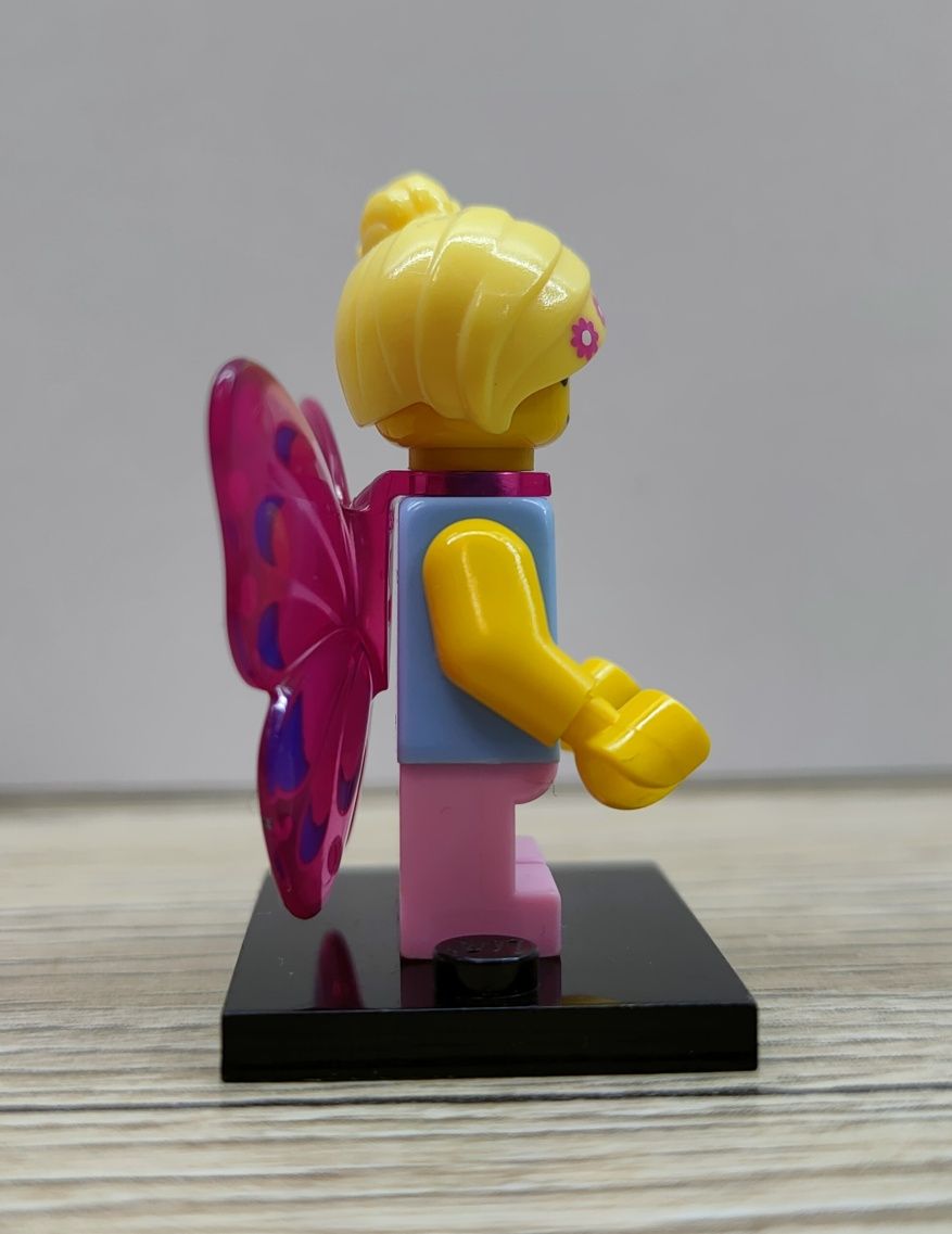 Minifigurka LEGO Collectible Minifigures col292 Butterfly Girl
