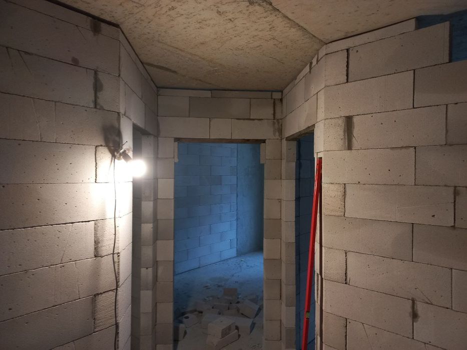 Кладка газоблоку, піноблоку, шлакоблоку