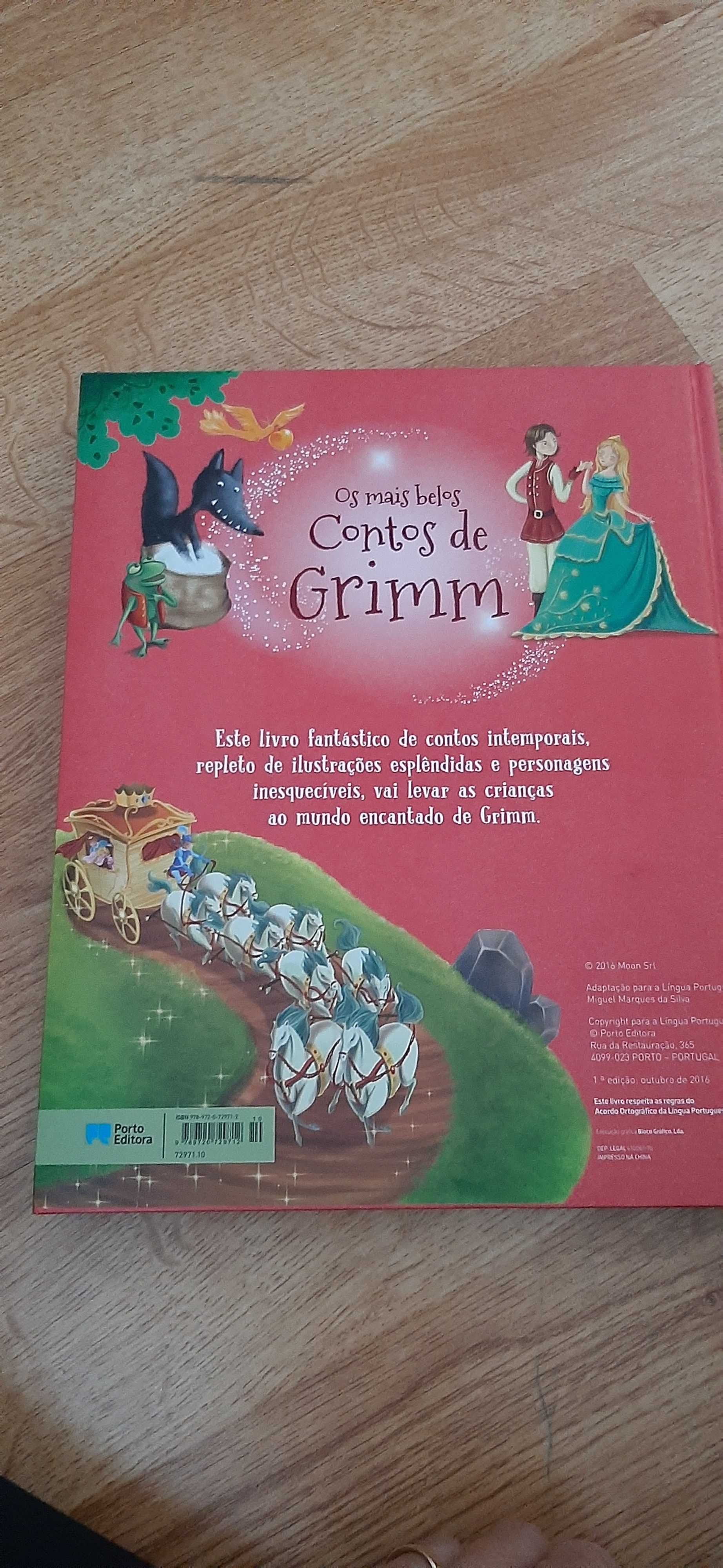 Livro os mais belos contos Grimm