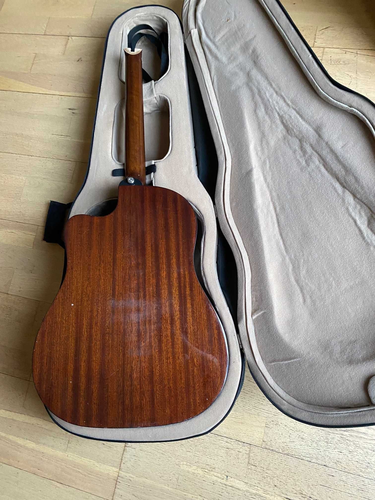 Gitara akustyczna z piezo uszkodzona do naprawy remontu + futerał