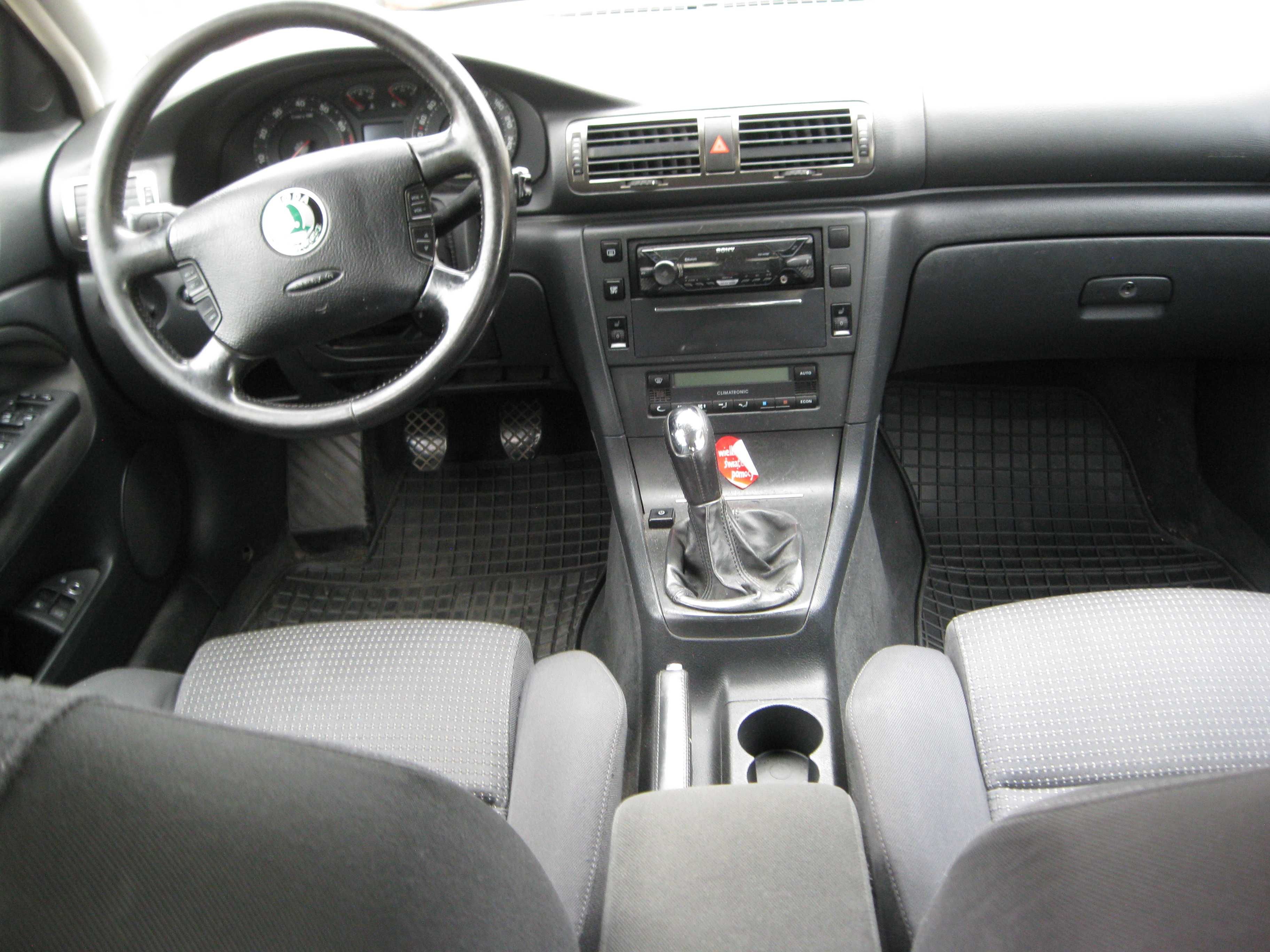 Sprzedam Prywatnie Skoda Superb  1.8T B+LPG BDB wyp. SUPER  wyg.. auto