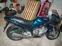 Yamaha XJ600 ( 2motas ) (44.8kw)